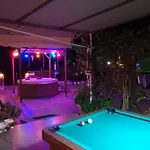 בית הארחה Billy's מוראיטיקה