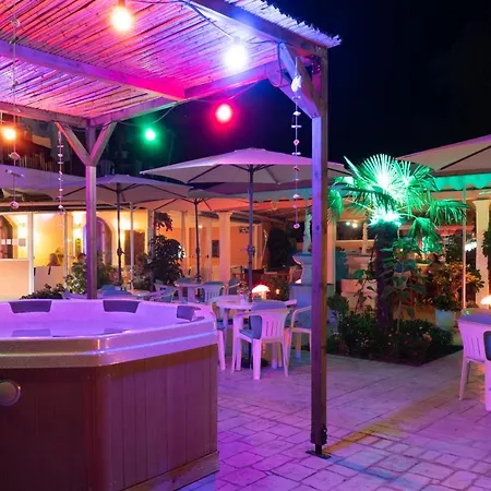 Billy's Πανσιόν 3*