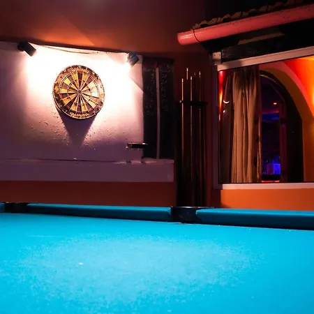 Billy's Πανσιόν 3*