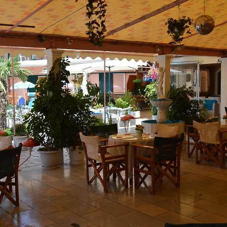 Billy's Μωραΐτικα