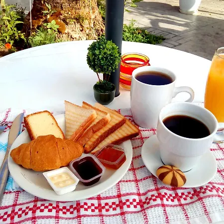 Billy's 3* Μωραΐτικα